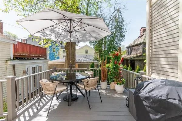 $4,250 | 4 Red Cross Avenue, Unit 1A, Newport, RI 02840