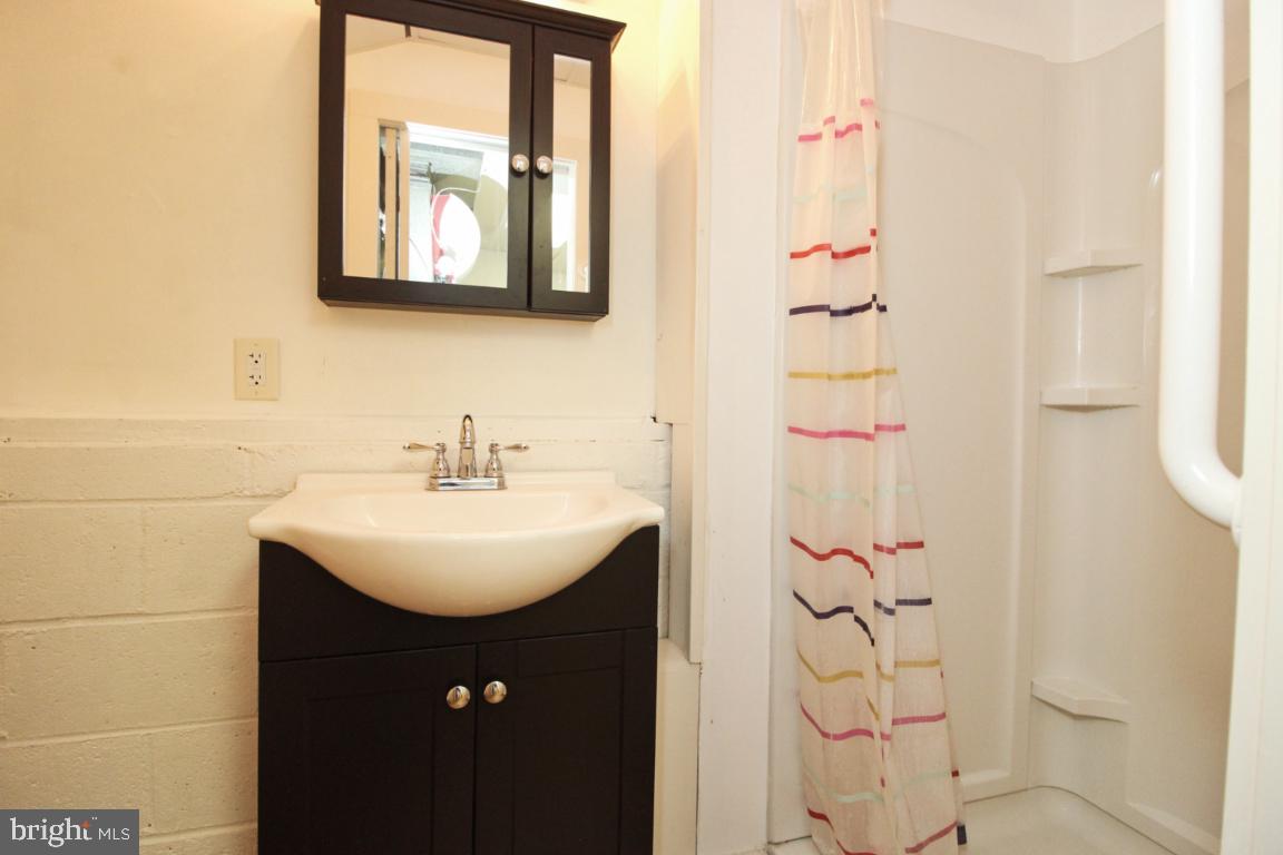 808 Lynvue Road Linthicum Heights, MD 21090 - Photo 14 of 30 Gallery Image 14