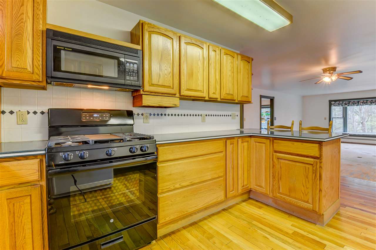 499 Toad Hill Road Sugar Hill, NH 03586 - Photo 5 of 31