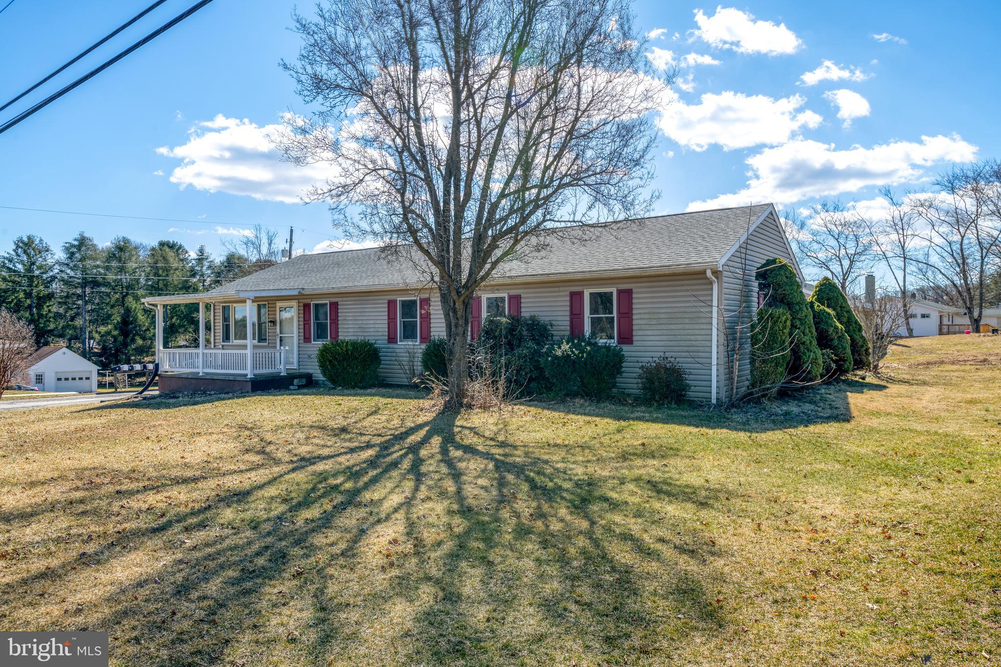 635 New Bloomfield Road Duncannon, PA 17020 - Photo 3 of 47 Gallery Image 3