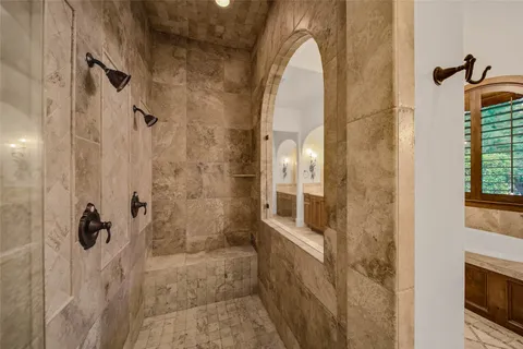 $2,999,999 | 79 North Gary Glen Circle, The Woodlands, TX 77382