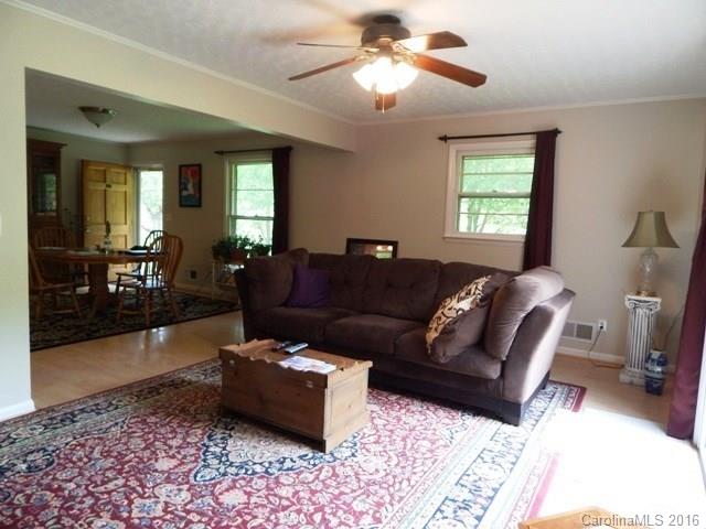 1370 Rector Corner Road Marshall, NC 28753 - Photo 5 of 20 Gallery Image 5
