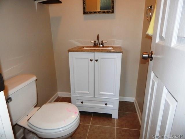 1370 Rector Corner Road Marshall, NC 28753 - Photo 10 of 20 Gallery Image 10