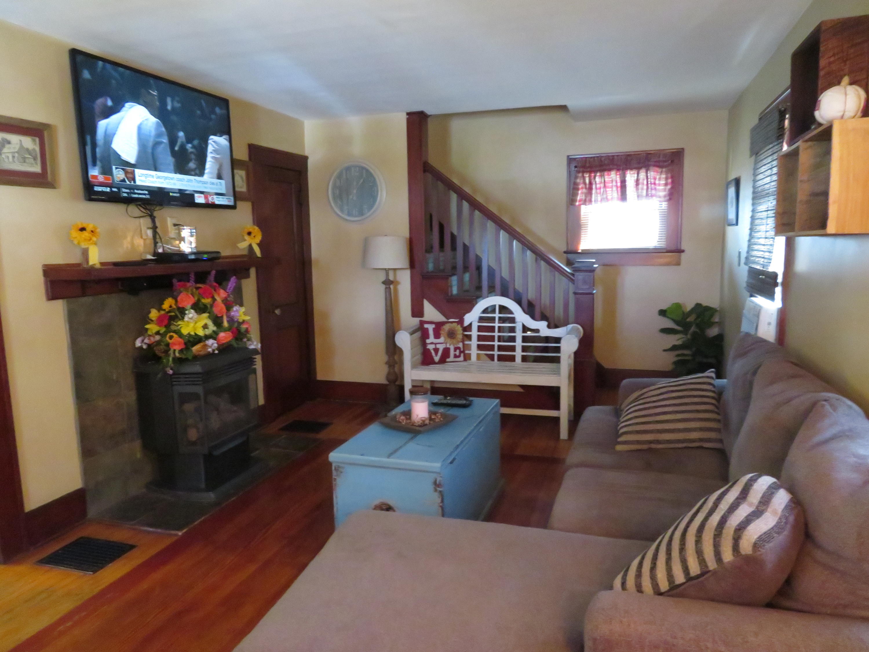 460 North Light Street Springfield, OH 45504 - Photo 4 of 23 Gallery Image 4