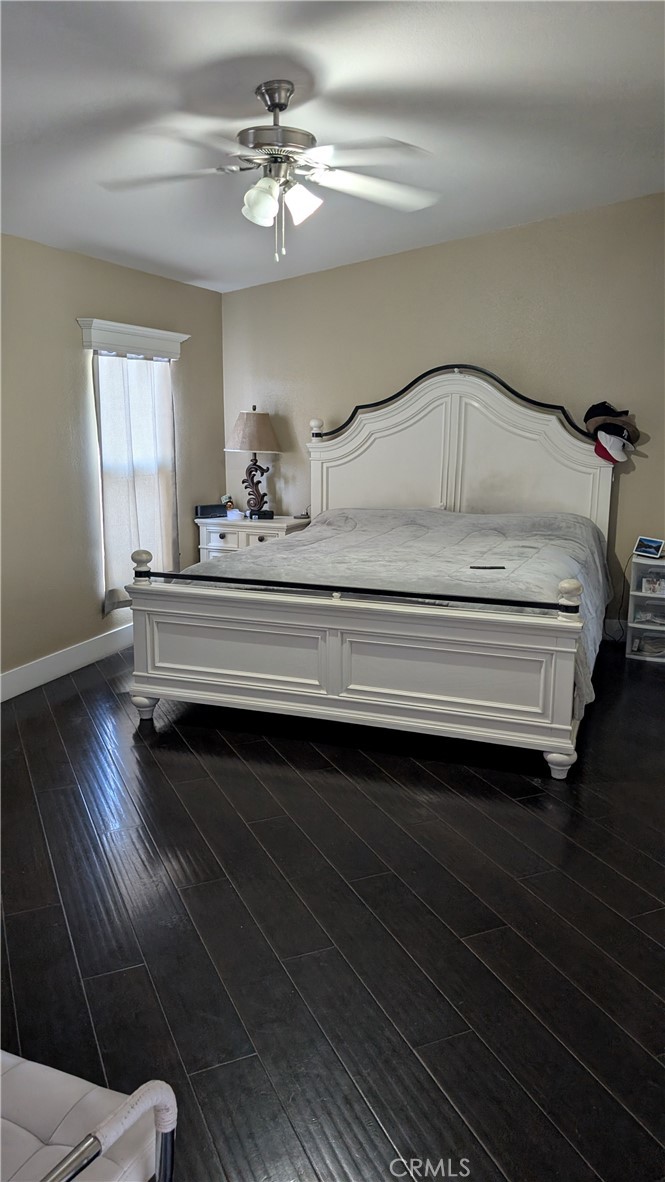 3424 West Washington Avenue, Unit 228 Santa Ana, CA 92703 - Photo 12 of 31 a view of livingroom with furniture