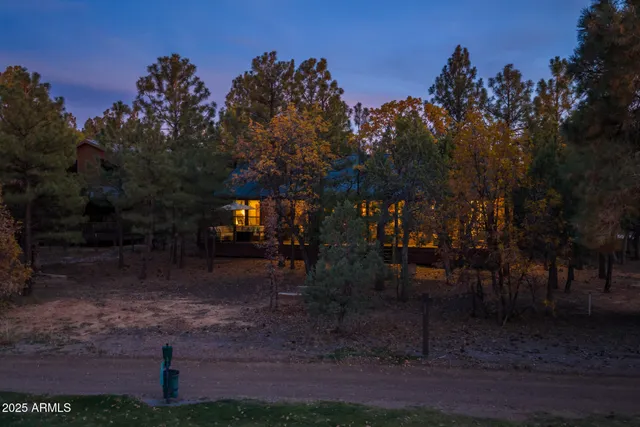$899,999 | 4240 West Sugar Pine Loop, Show Low, AZ 85901