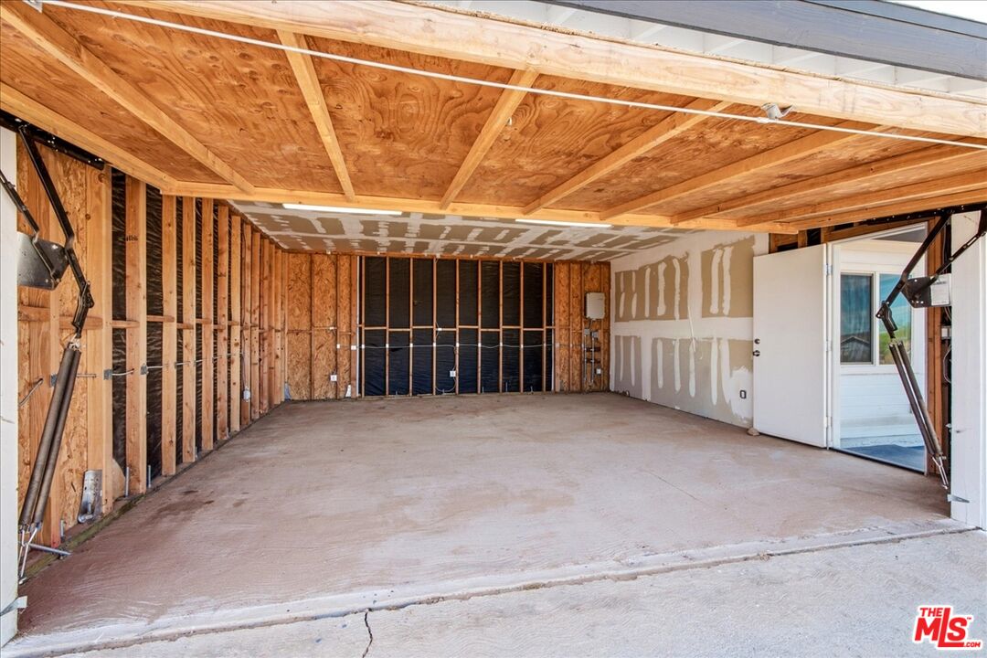 56133 Jesse Road Landers, CA 92285 - Photo 18 of 36 Gallery Image 18