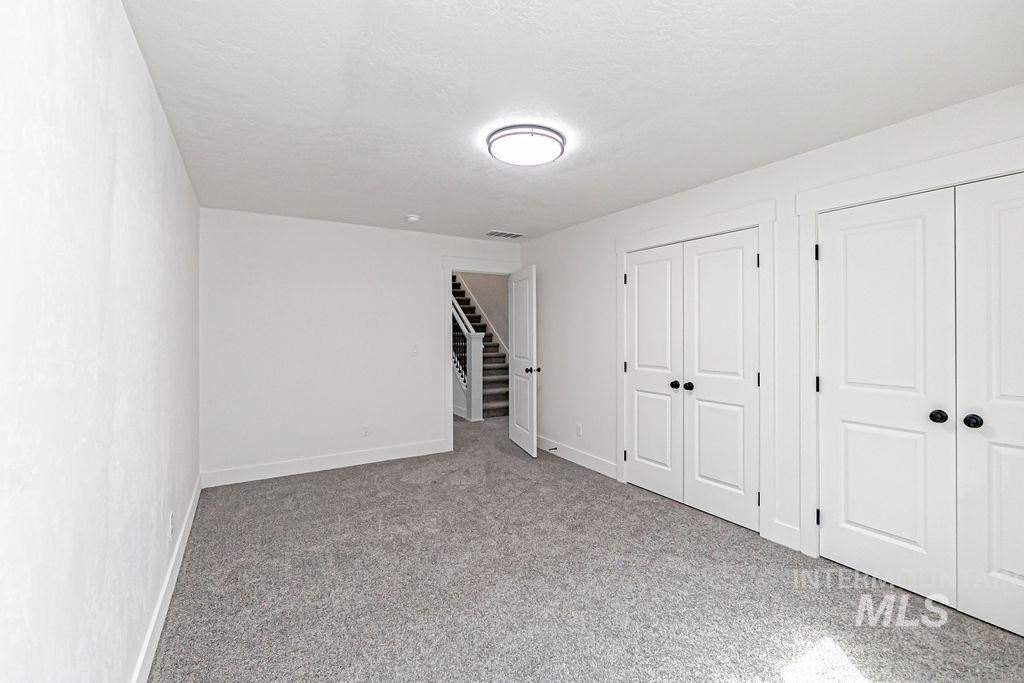 2089 Magellan Loop Pocatello, ID 83204 - Photo 42 of 47