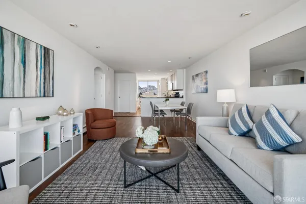 $1,299,000 | 1000 North Point Street, Unit 902, San Francisco, CA 94109