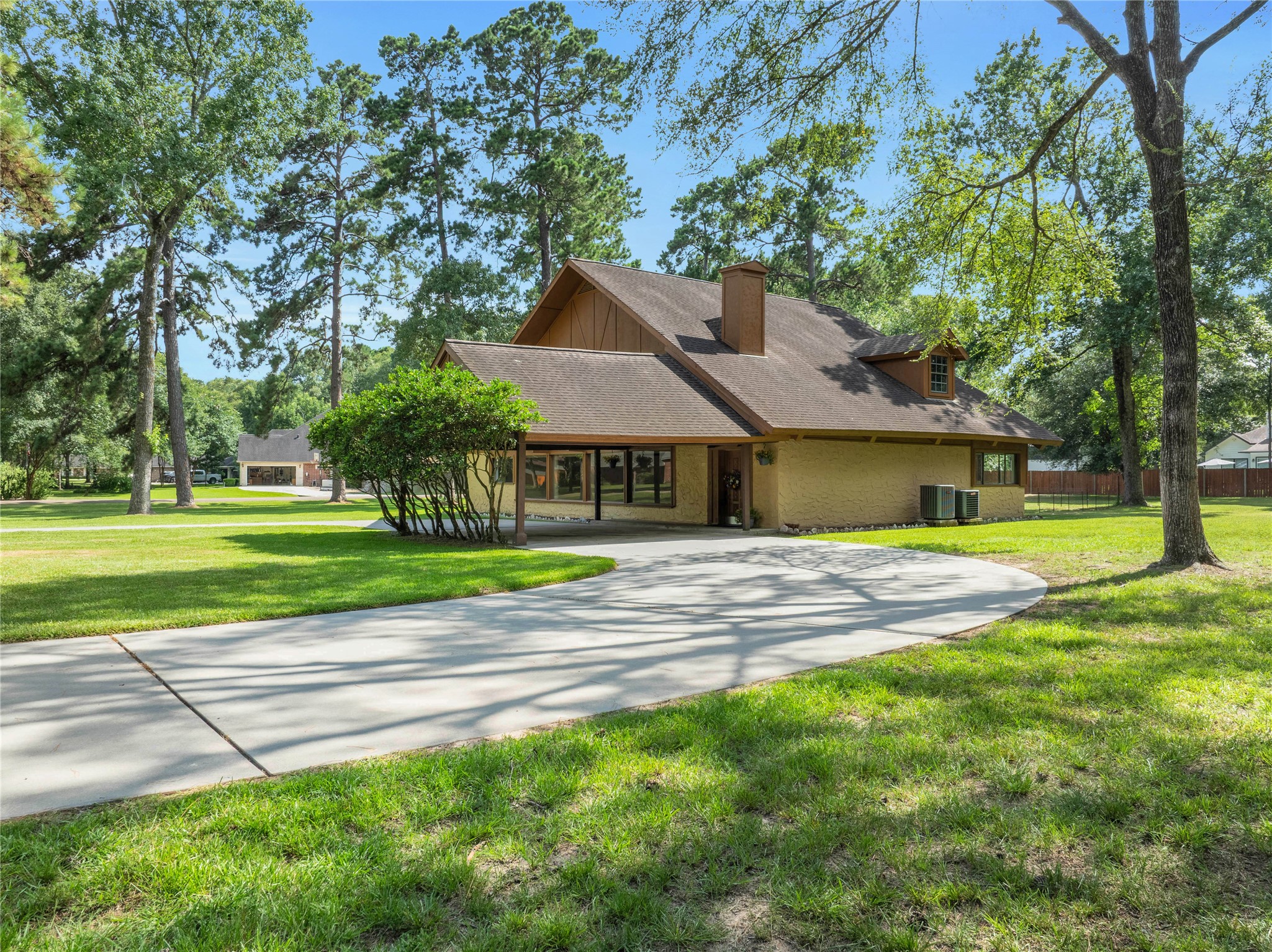15418 Willis Way Conroe, TX 77384 - Photo 7 of 41