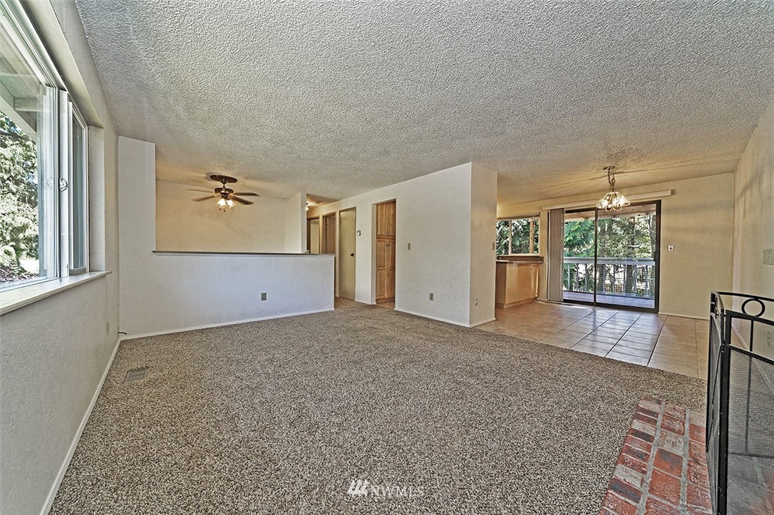 2120 169th Place Southeast Bothell, WA 98012 - Photo 4 of 18