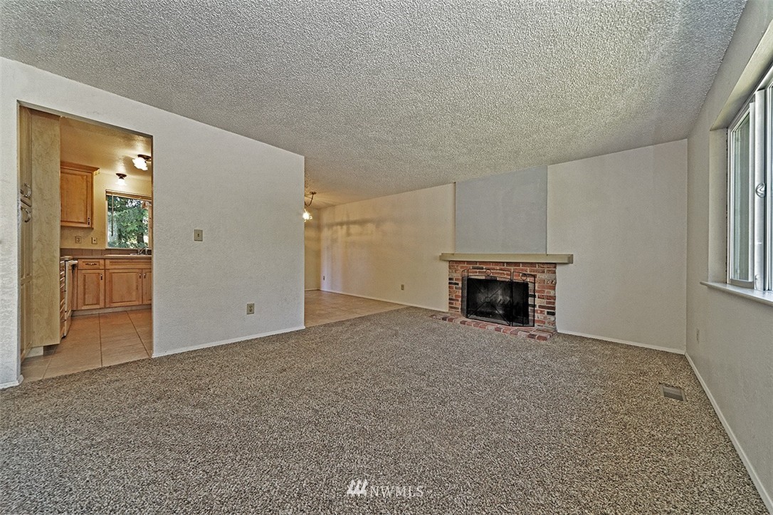 2120 169th Place Southeast Bothell, WA 98012 - Photo 5 of 18