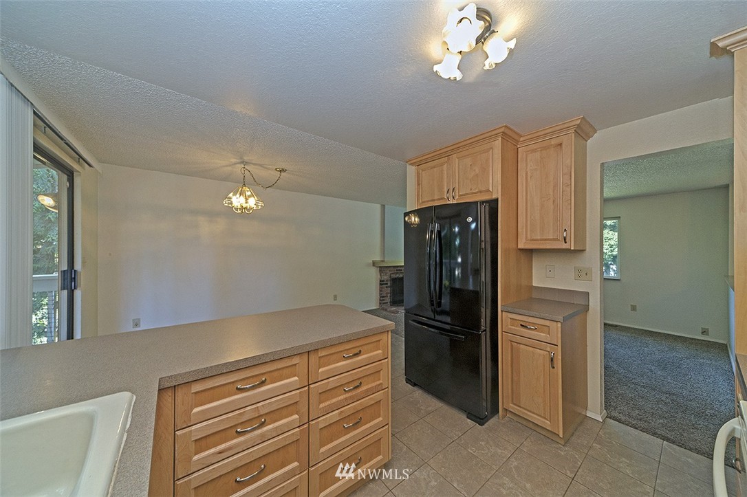 2120 169th Place Southeast Bothell, WA 98012 - Photo 8 of 18