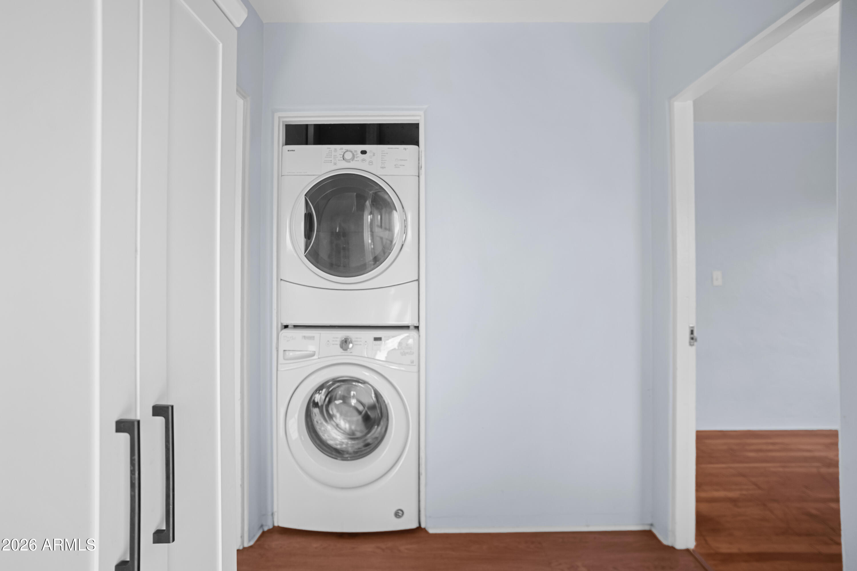 505 North Robson Mesa, AZ 85201 - Photo 9 of 27 a utility room with dryer and washer
