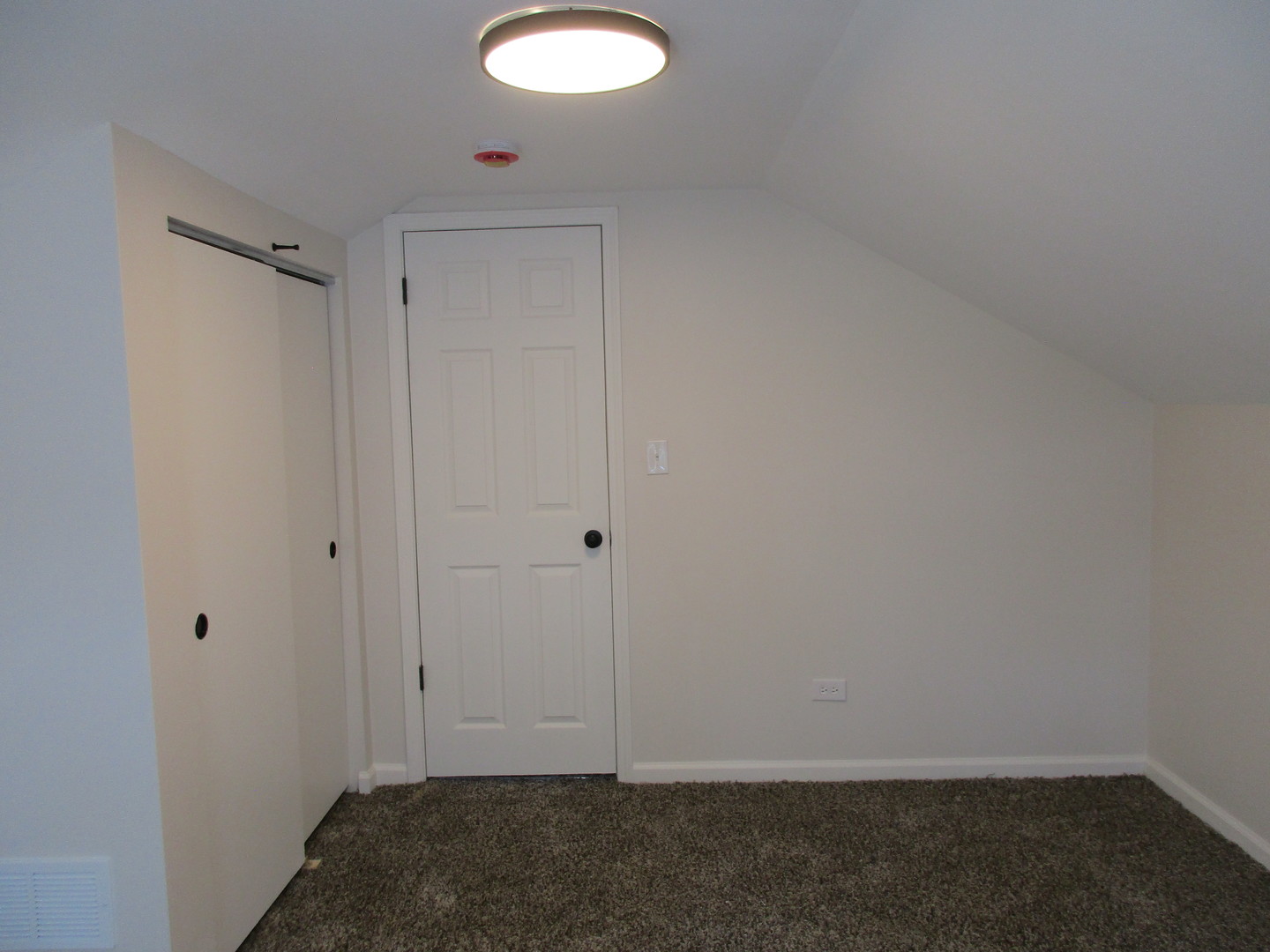 1134 West 104th Street Chicago, IL 60643 - Photo 34 of 53 a view of small space