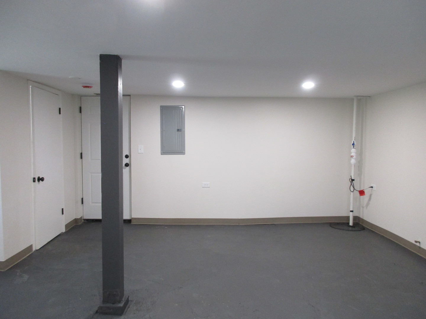 1134 West 104th Street Chicago, IL 60643 - Photo 47 of 53 an empty room with a empty space