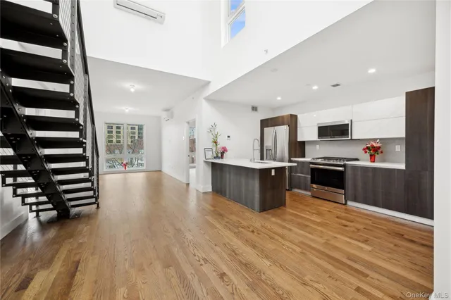 $1,599,999 | 109-19 72nd Road, Unit PH7F | Forest Hills