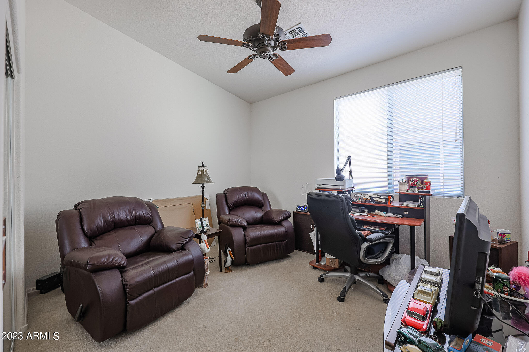 2126 West Carson Road Phoenix, AZ 85041 - Photo 7 of 14 B (15)