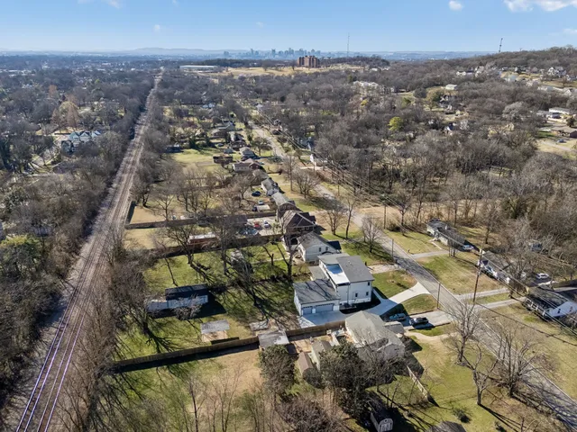 $1,099,000 | 4112 Saunders Avenue, Nashville, TN 37216
