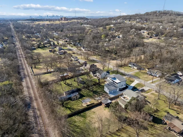 $1,099,000 | 4112 Saunders Avenue, Nashville, TN 37216