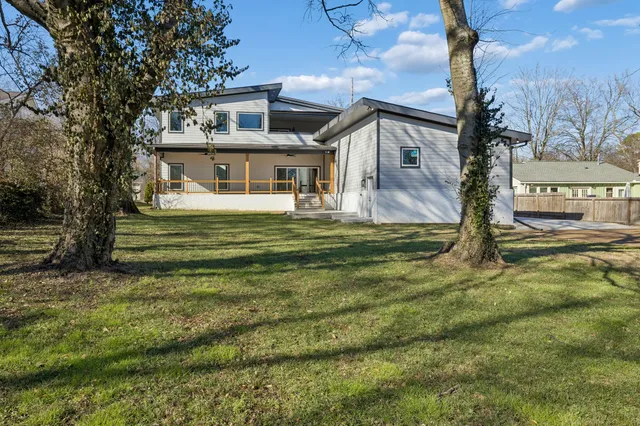 $1,099,000 | 4112 Saunders Avenue, Nashville, TN 37216