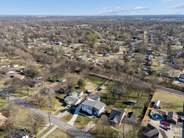 $1,099,000 | 4112 Saunders Avenue, Nashville, TN 37216