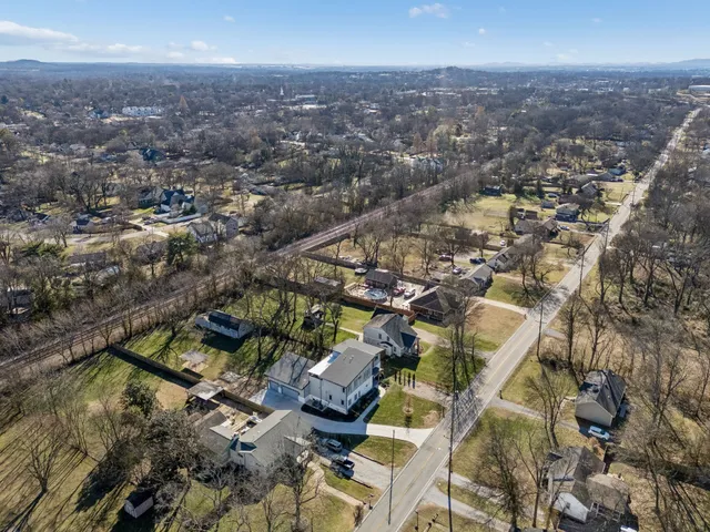 $1,099,000 | 4112 Saunders Avenue, Nashville, TN 37216