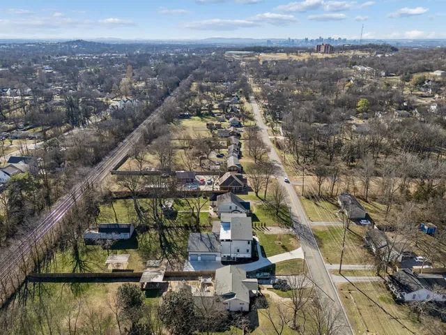 $1,099,000 | 4112 Saunders Avenue, Nashville, TN 37216