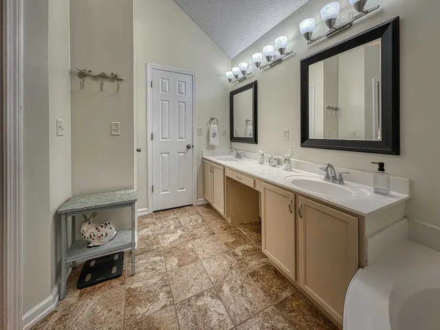 $325,000 | 5380 Evening Mist Drive, Arlington, TN 38002