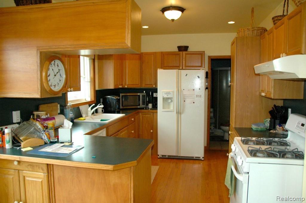 7319 South New Lothrop Road Durand, MI 48429 - Photo 4 of 14