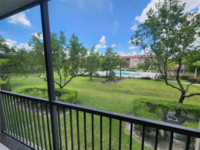 $185,000 | 12651 Southwest 16th Court, Unit 211B, Pembroke Pines, FL 33027