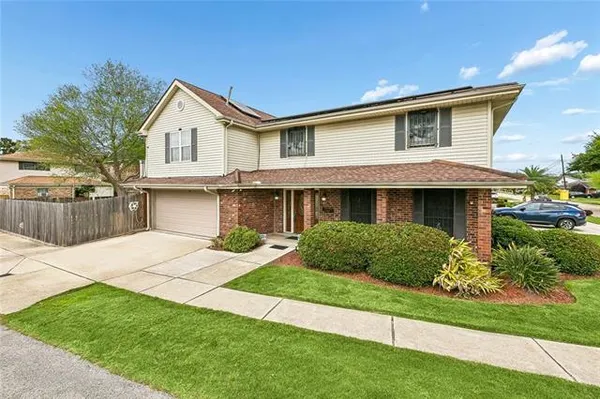$499,000 | 1400 Wisteria Drive, Metairie, LA 70005