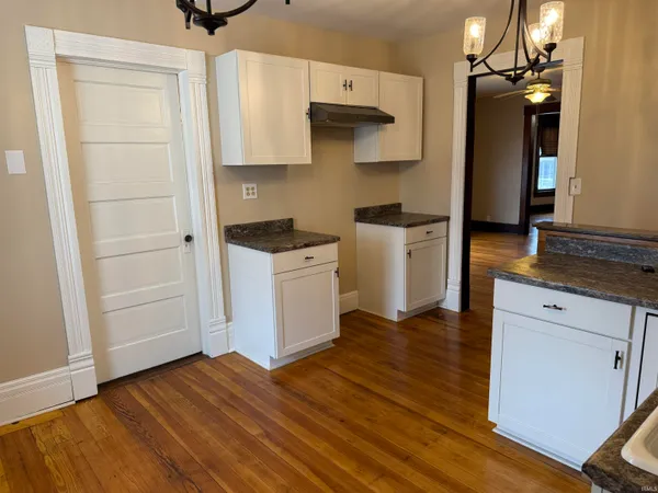 $140,000 | 355 Church Street, Bridgeport, IL 62417