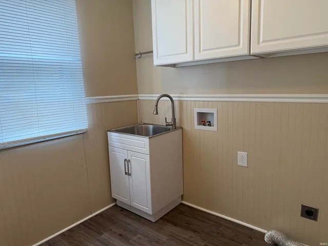 $147,500 | 355 Church Street, Bridgeport, IL 62417