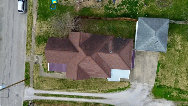 $140,000 | 355 Church Street, Bridgeport, IL 62417