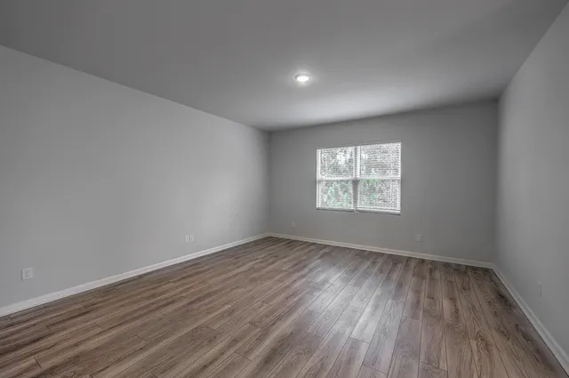 $375,000 | 239 West Bradford Pointe Drive, Summerville, SC 29486