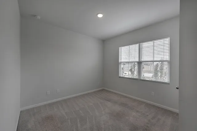 $375,000 | 239 West Bradford Pointe Drive, Summerville, SC 29486