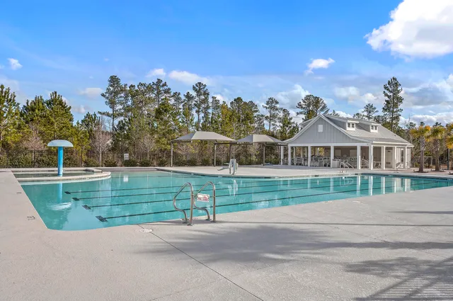 $375,000 | 239 West Bradford Pointe Drive, Summerville, SC 29486