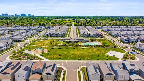 $599,000 | 3020 Edgeview Drive, Sacramento, CA 95833