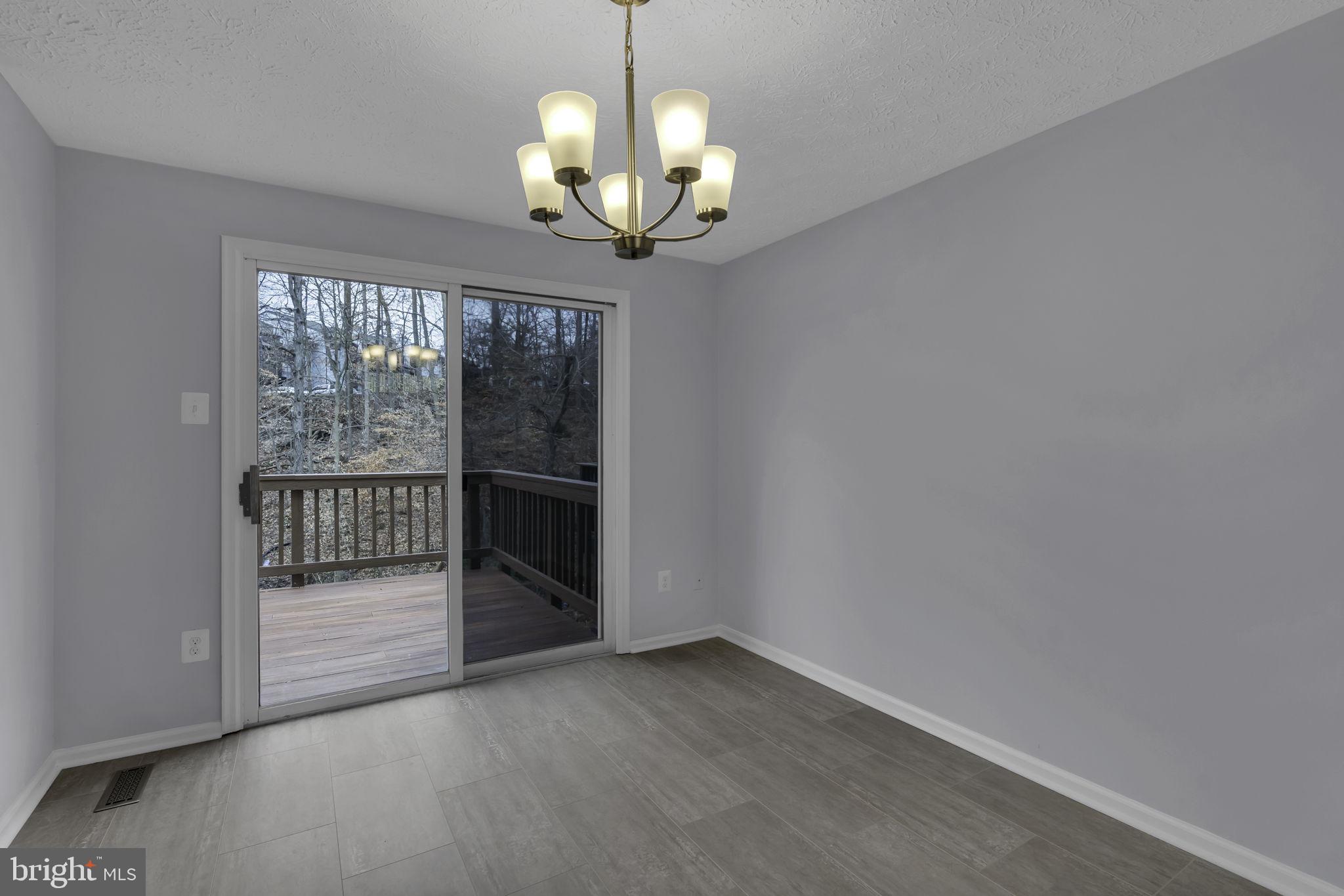 7578 Aspenpark Road Lorton, VA 22079 - Photo 12 of 34 Gallery Image 12