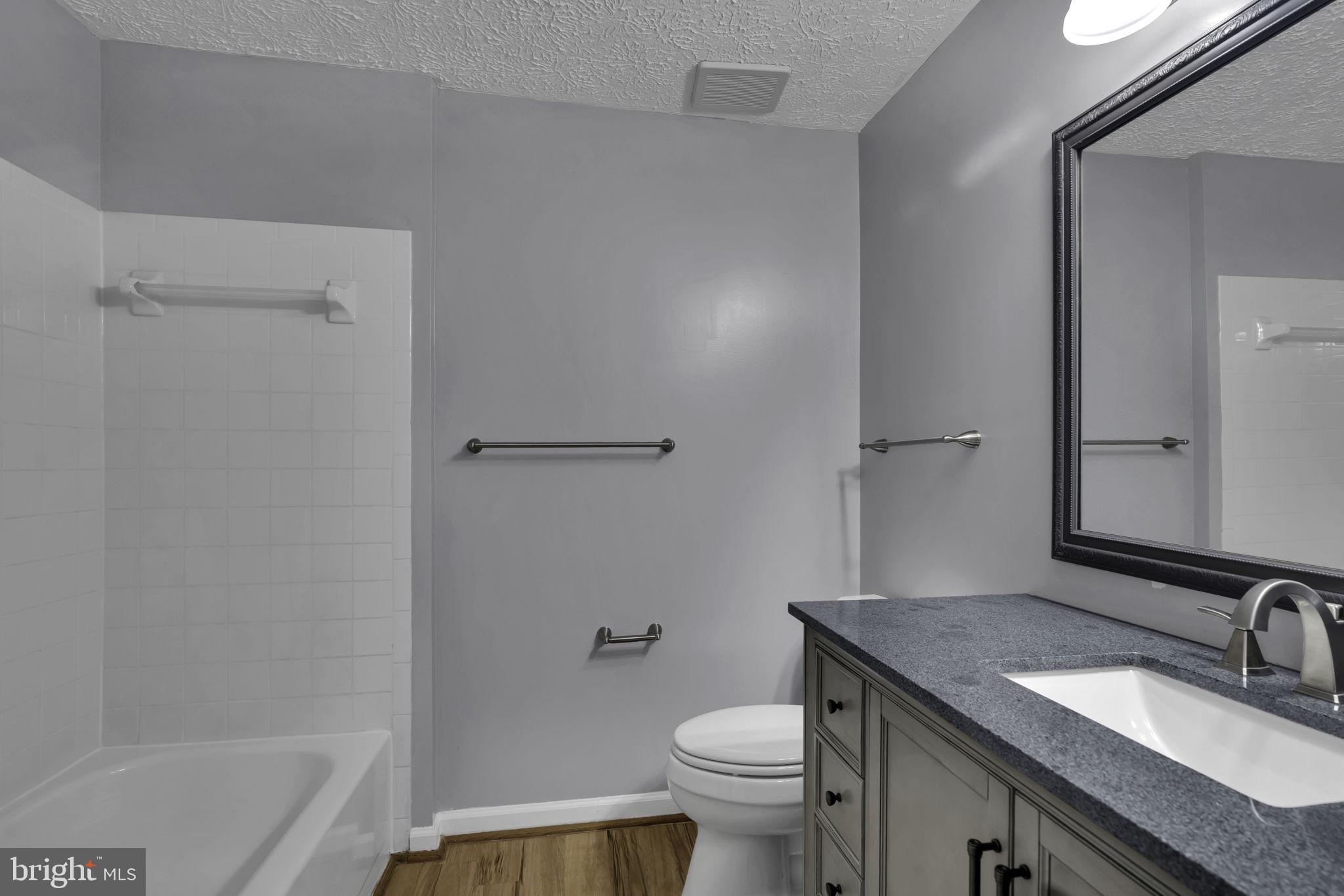 7578 Aspenpark Road Lorton, VA 22079 - Photo 22 of 34 Gallery Image 22