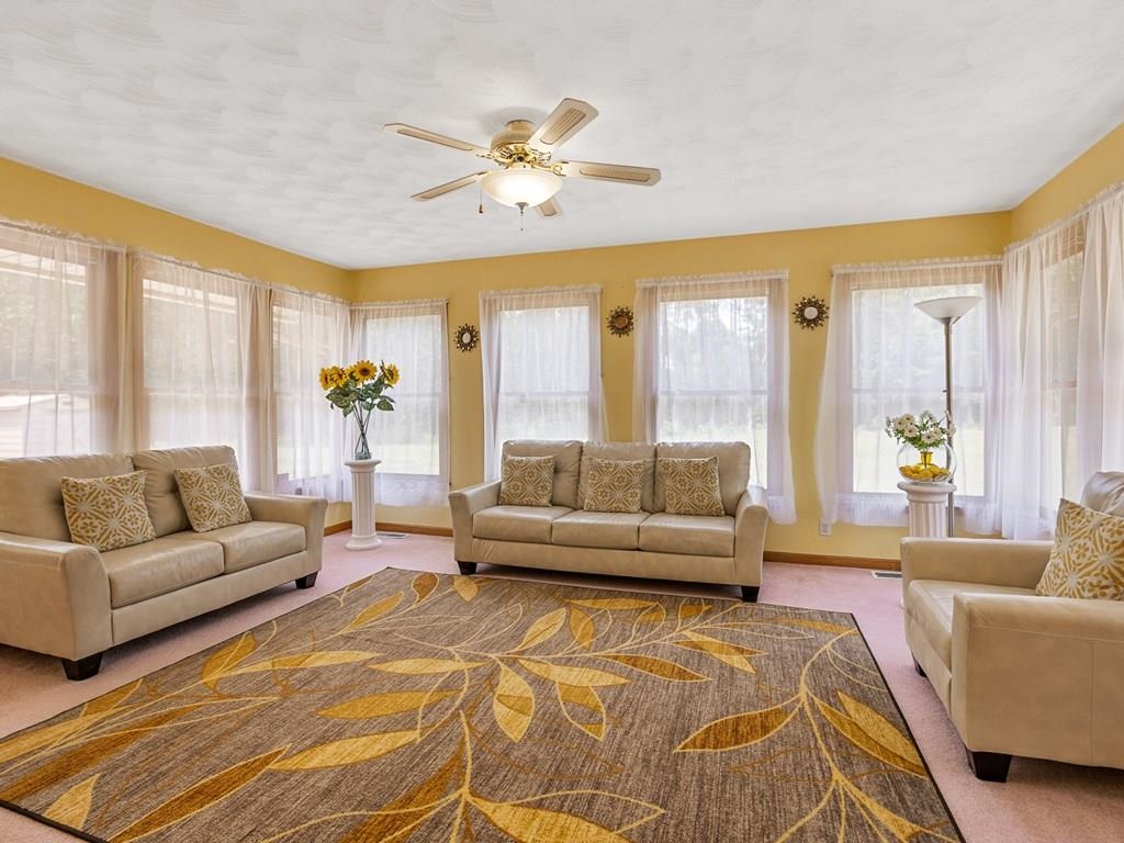 172 Ruth Drive Gaffney, SC 29341 - Photo 11 of 36 Gallery Image 11