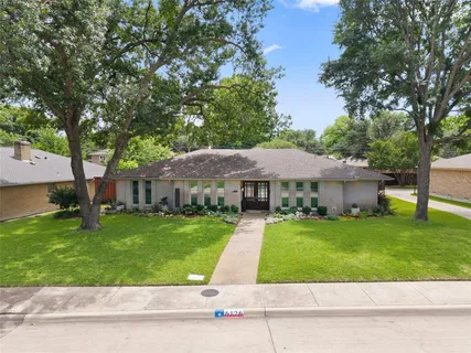 $849,000 | 6126 Highgate Lane, Dallas, TX 75214