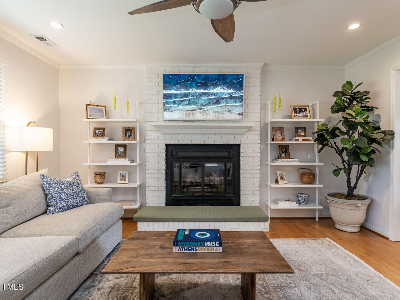 116 Georgetown Road Raleigh, NC 27608 - Photo 3 of 17 006-1280x960-family-room