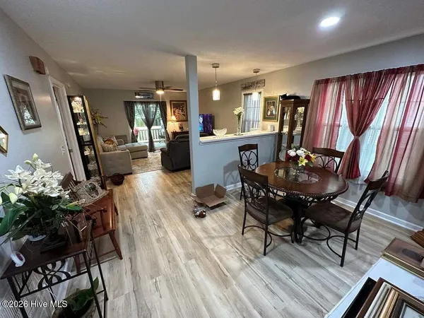 $1,725 | 19 Montgomery Avenue, Wilmington, NC 28405