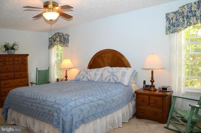 1876 Post Oak Trail Reston, VA 20191 - Photo 14 of 30 Bedroom (Master)