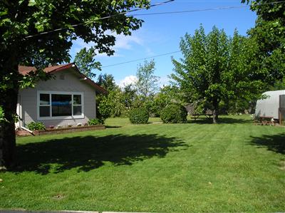 2933 Arden Way Santa Rosa, CA 95403 - Photo 2 of 10 a view of a house with backyard and garden
