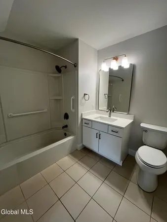 $2,467 | 60 Weibel Avenue, Unit 3BW102, Saratoga Springs, NY 12866