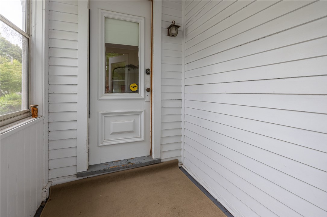 110 Field Street Rochester, NY 14620 - Photo 4 of 12