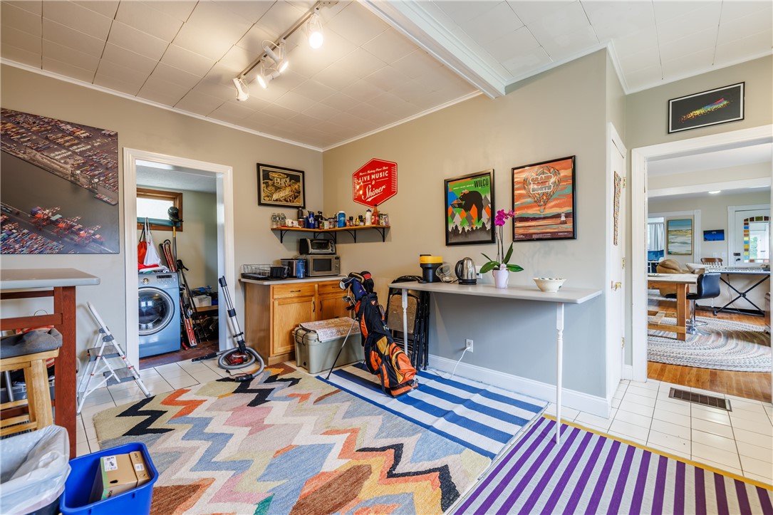 110 Field Street Rochester, NY 14620 - Photo 9 of 12